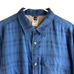 The North Face Men’s X-Large Shirt Blue Plaid Button-Up Short Sleeves Casual